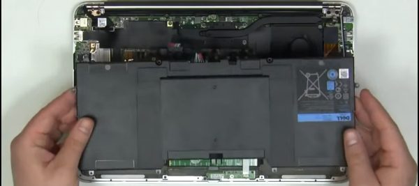 Dell XPS M1330 Battery is available near me in Hyderabad, Telangana, India