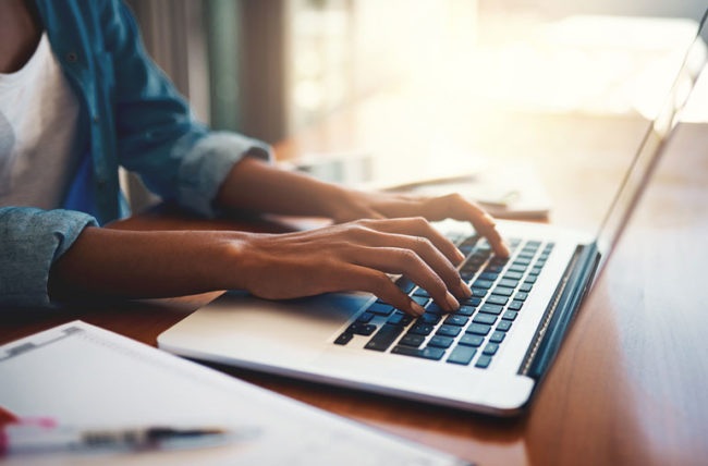 laptop keyboard auto typing