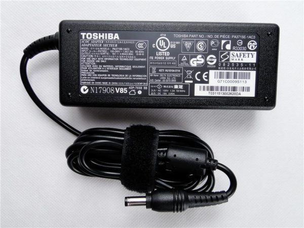 Toshiba Satellite L670 Laptop Adapter in Secunderabad Hyderabad Telangana